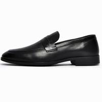 Red Tape Men's Black Loafers