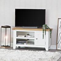 Chiltern Oak Furniture White TV Units