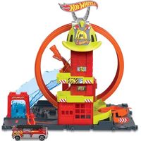 Hot Wheels Dolls and Playsets