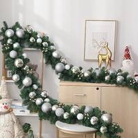 Living and Home Artificial Wreaths & Garlands