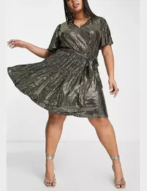 Forever new sequin flippy hem mini dress in silver hotsell