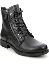 Shop tamaris Women s Heeled Biker Boots up to 95 Off DealDoodle